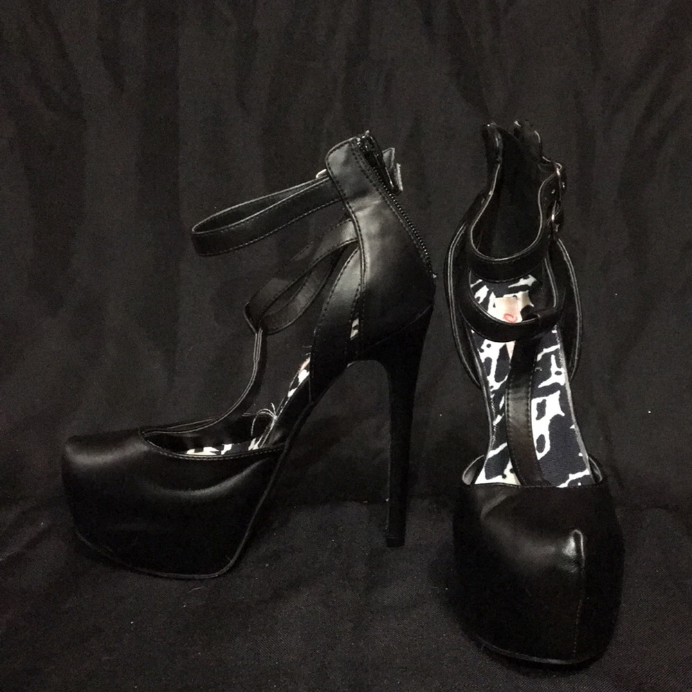 Black heels